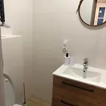 Przystanek شقة كارباش